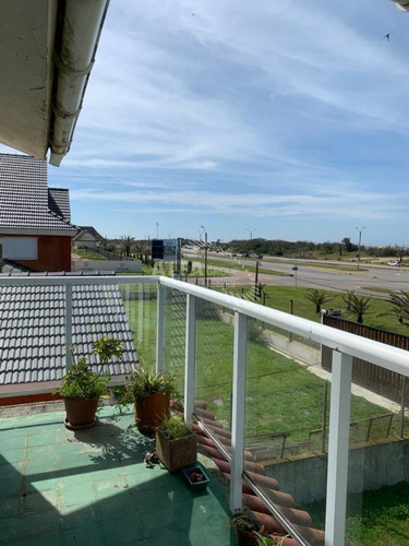 Imagen 19 de 23 de Brava, Casa Frente Al Mar - Punta Del Este San Rafael