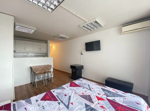 Venta Monoambiente En Punta Carretas Con Garage Sobre Ellauri