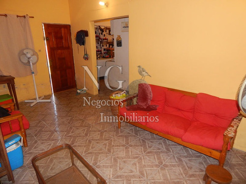 Casa En Brio. Argentino Con Terreno