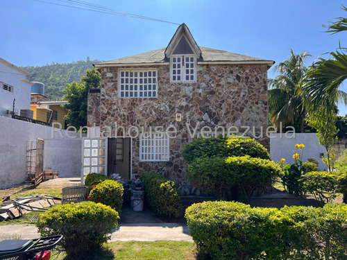Vendo Hermosa Casa Ubicada En Santa Rosalia Cagua, Cód. 25-21613 Myc