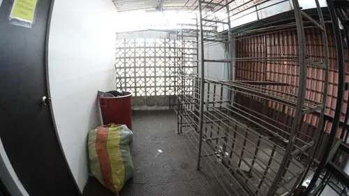 Bodega En Venta En El Llano. Cod V21864