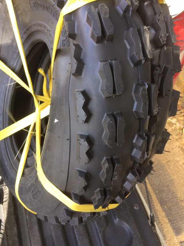 21x7-10 2 Llantas P/ Atv Honda Yamaha Suzuki Can Am Polaris