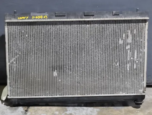 Radiador Toyota Camry Año 2003 (Usado)