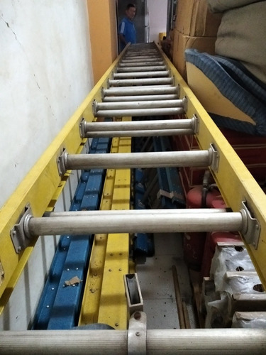Escaleras De Fibra De Vidrio Telescópicas Marca Supulca.