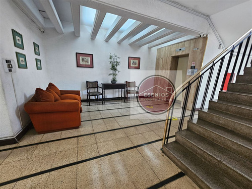 Departamento 1 Dorm Recién Remodelado Metro Los Leones