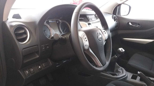 Nissan Frontier 2.3 Xe Cd 4x2 Mt
