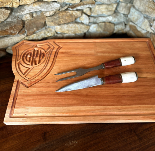 Tabla Asado De River Plate Grande + Kit Parrillero Picnic