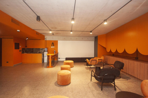 Oficina En Avenida Paseo Colon 1433 - San Telmo