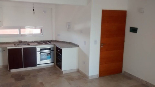 Imagen 1 de 10 de Departamento En Venta En Moron Sur