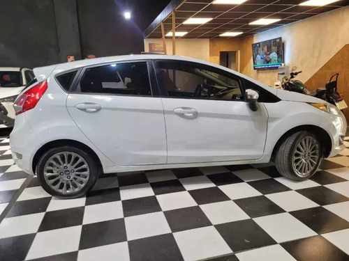 Ford Fiesta Kinetic 1.6 Se Plus 120cv