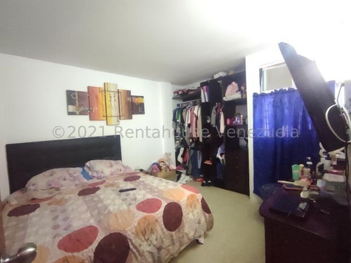 Imagen 9 de 11 de Apartamento En Venta En Turmero Las Carolinas Db 22-7067