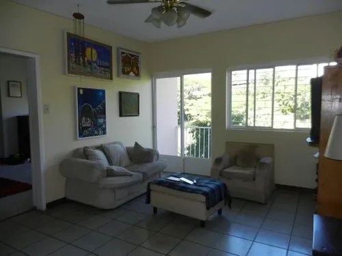 Casa En Venta 23-9533 En Chuao