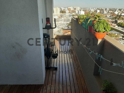 Imagen 12 de 24 de Av. 19 E/ 39 Y 40 - Monoambiente En Venta