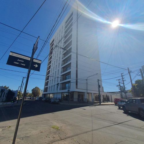 Venta Departamento 2 Dormitorios. Torre Allegro