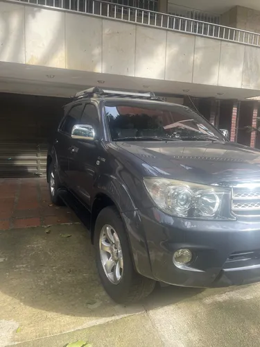 Toyota Fortuner 2.7l 4x4