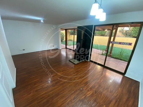Casa 5 Dormitorios Condominio Jardines De La Viña La Florida
