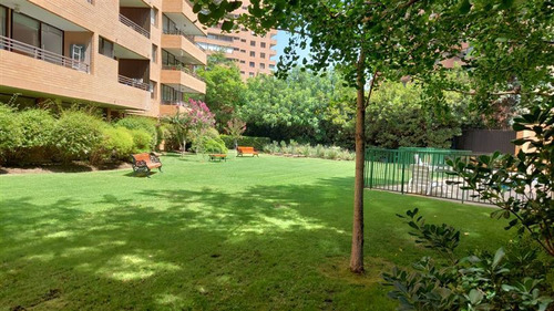 Departamento Venta 4 Dormitorios, Vista Despejada Las Condes