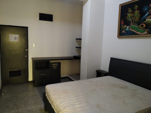 Hotel En La Av. La Limpia Maracaibo