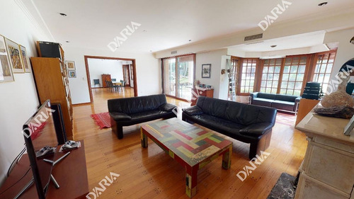 Libertador Al Rio, Chalet Sobre 2100mts. De Lote.