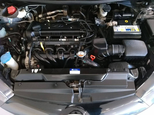 Hyundai Hb20 1.6 Comfort Style 16v Flex 4p Automático