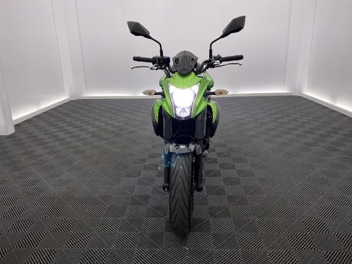 Kawasaki Er6n