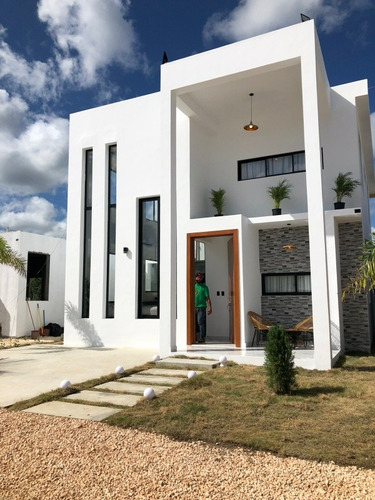 Venta De Villa Con Picuzzi En Punta Cana Reserve Con 2000 