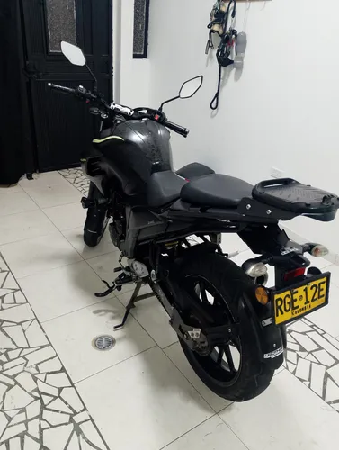 Fz 25
