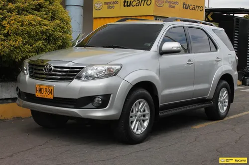 Toyota Fortuner 2.7 SR5 4x2 AT