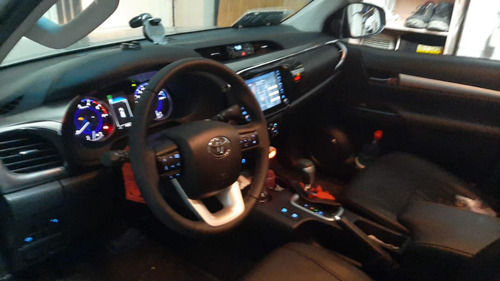 Toyota Hilux Pick-Up 2.8 Cd Srx 177cv 4x4 At