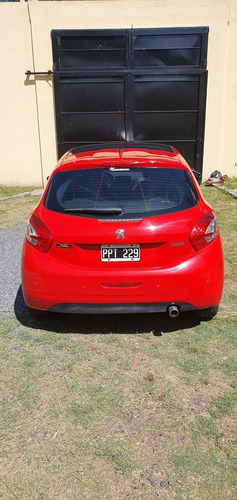 Imagen 4 de 18 de Peugeot 208 2016 1.6 Feline Pack Cuir