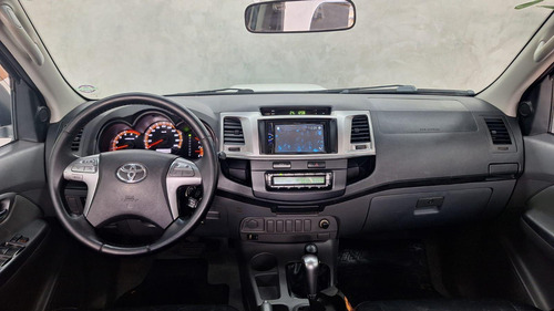 Toyota Hilux Cd4x4 Srv