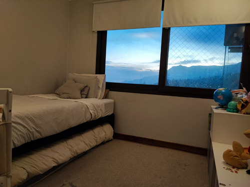 Vista Insuperable A Santiago / 4d +3b + E + B / Piso 7