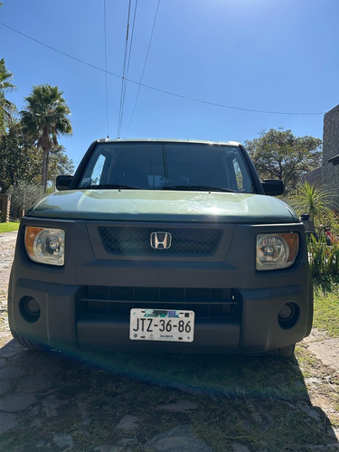 Honda Element 2004 Amplio, Guerrero Y Listo Para Rodar