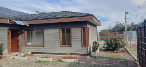 Casa En Arriendo Año Corrido Olmue