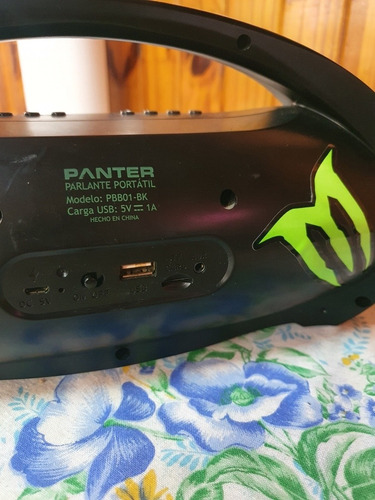 Parlante Portátil Monster