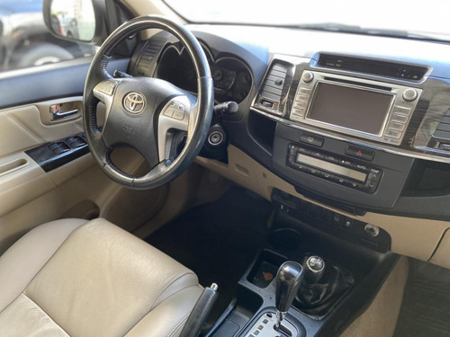 Imagem 10 de 15 de Hilux Sw4 Srv D4-d 4x4 3.0 Tdi Dies. Aut