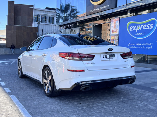 Kia Optima GT LINE