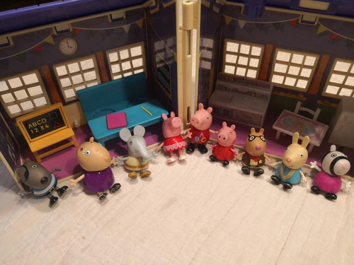 Peppa Pig Escuela, Con 9 Personajes (Usado)