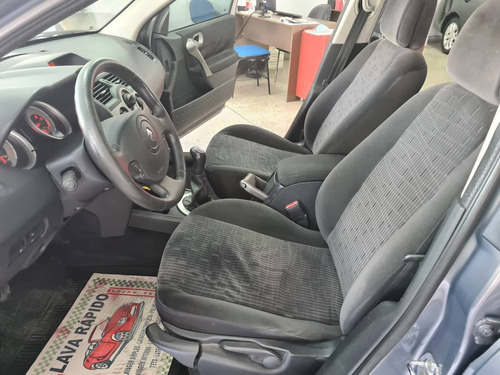 Imagem 8 de 9 de Renault Mégane 1.6 Dynamique 16v Flex 4p Manual