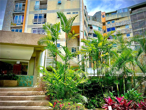 Imagen 1 de 11 de Hermoso Apto Duplex De 2 Hab + Estudio, 3 Baños