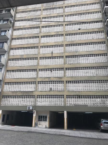 Imagen 4 de 5 de Cochera - Recoleta