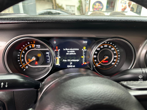 Jeep Gladiator Sport S 2021