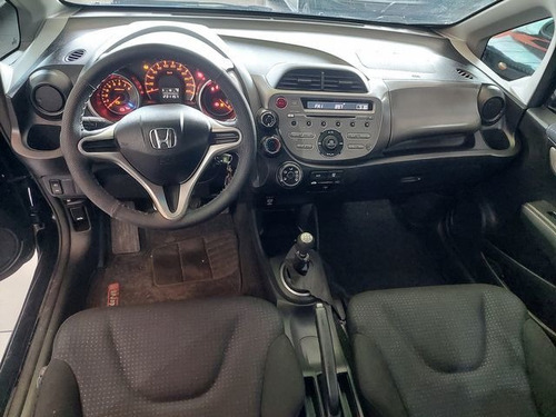 Imagem 7 de 7 de Fit 1.4 Lxl 8v- Câmbio Manual - Aceito Troca 2011