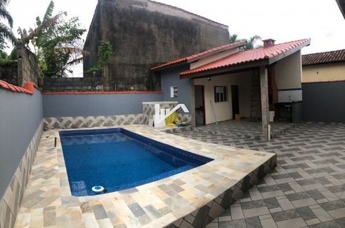 Imagem 3 de 14 de Linda Casa Com Piscina À Venda Na Praia De Itanhaém