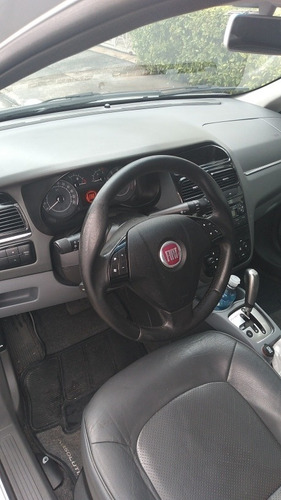 Fiat Linea 2010 1.9 16v Absolute Flex Dualogic 4p