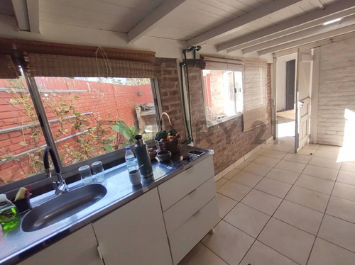 Venta De Casa 2 Ambientes En Punta Lara, Ensenada.