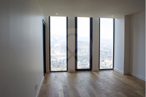 Departamento En Venta En Lomas Country Club