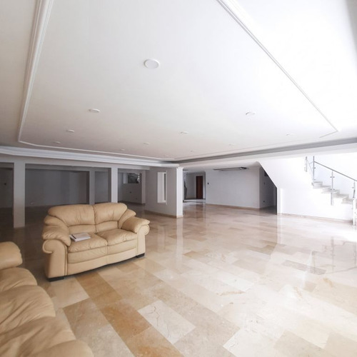 Imagen 3 de 30 de Casa En Venta Prados Del Este 6h/ 6b/ 6p