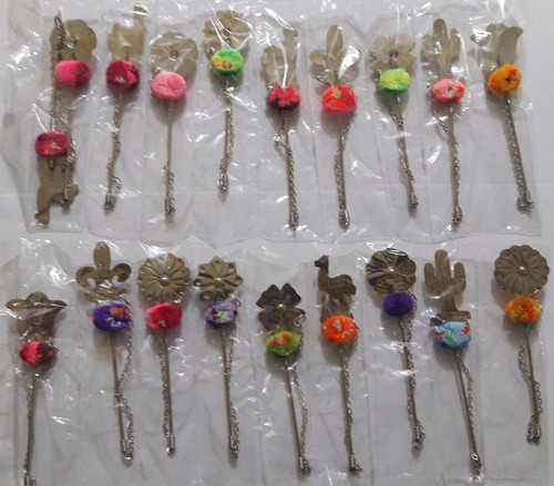Traba Gancho Prendedor Tupo De Alpaca Y Pompon Tulma X10u