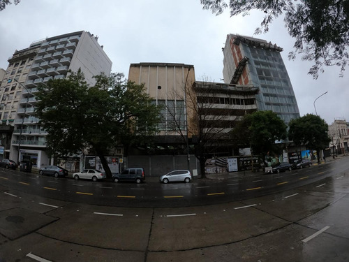 Imagen 2 de 23 de Terreno Con Potencial De Construccion En Altura - Constitución